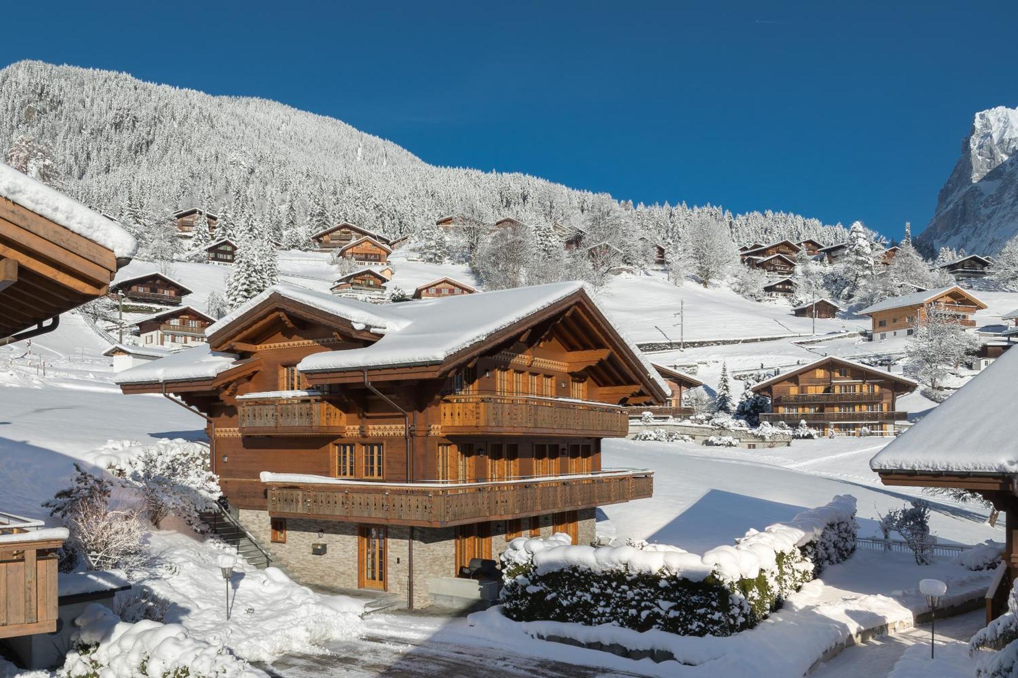 Chalet Alia And Apartments-Grindelwald By Swiss Hotel Apartments Exterior photo