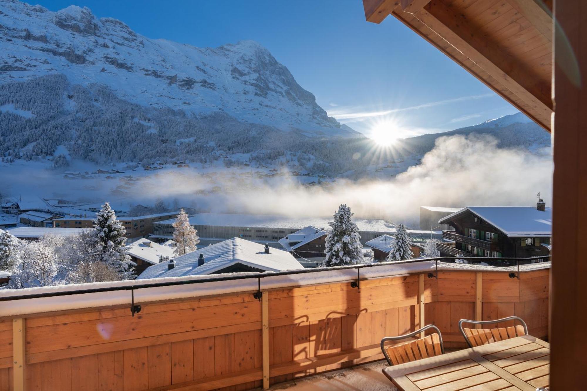 Chalet Alia And Apartments-Grindelwald By Swiss Hotel Apartments Exterior photo