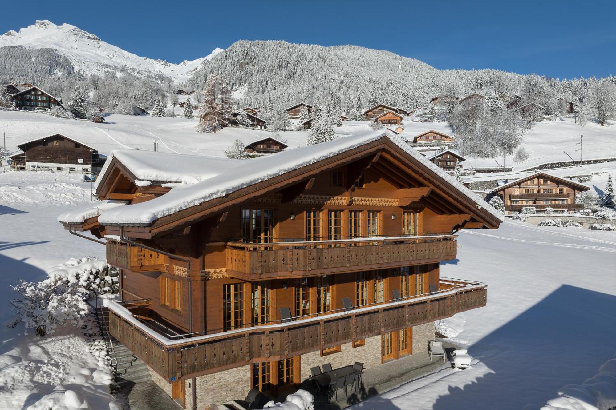 Chalet Alia And Apartments-Grindelwald By Swiss Hotel Apartments Exterior photo